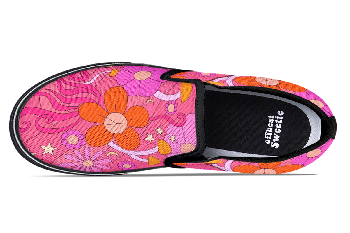 Molly's Mismatched Retro Daisies Slip Ons