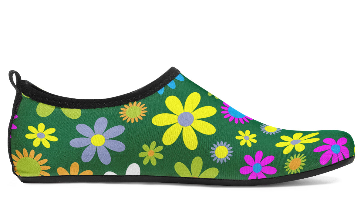 Green Retro Flowers Water Shoes