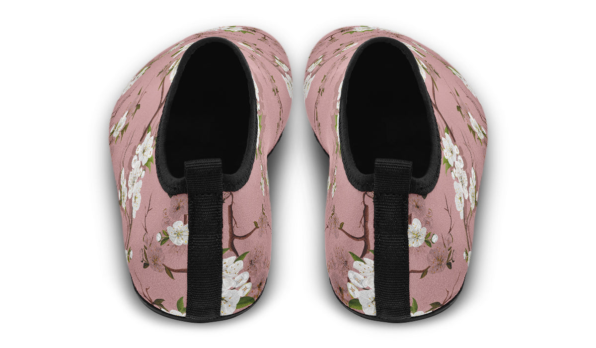 Peach Blossoms Water Shoes